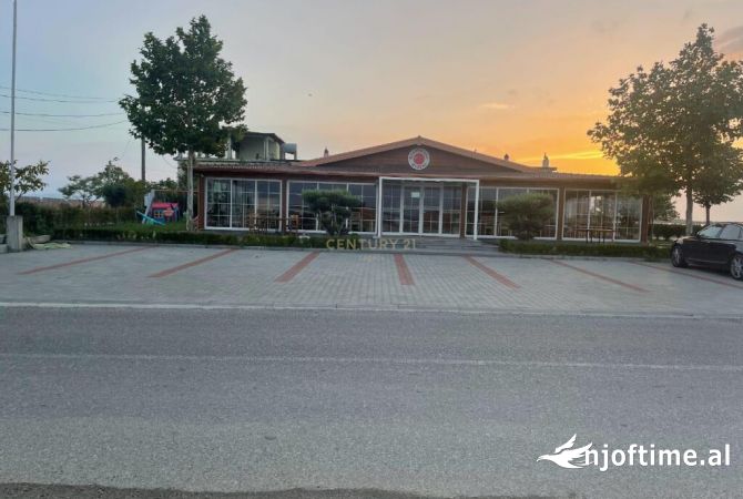 Ambiente Commerciale in Vendita 2+1 a Alessio - 550,000 Euro