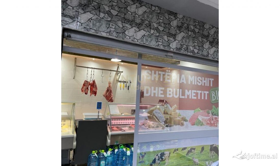 Dyqan per Qira tek Komuna e Parisit! 500 Euro