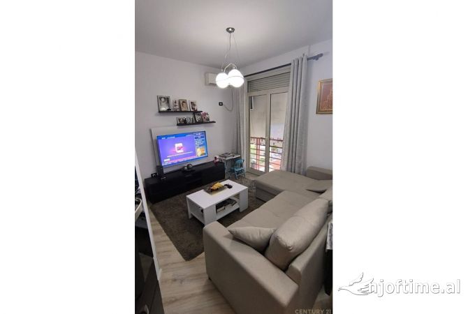 Apartament 1+1+ post parkimi per shitje 150,000 €