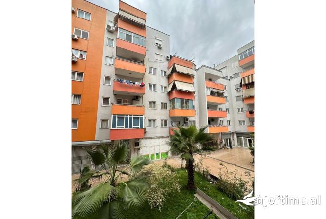 SHITET APARTAMENT 1+1 I KONVERTUAR NE 2+1 RRUGA ''JORDAN MISJA'' 130,000 €