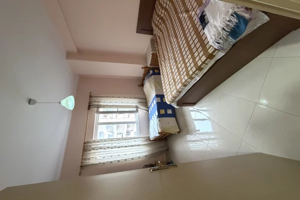 Shtepi ne shitje Apartament ne Pogradec, 1+1, Mobilimi E mobiluar, Pagesa 65,000  Euro.