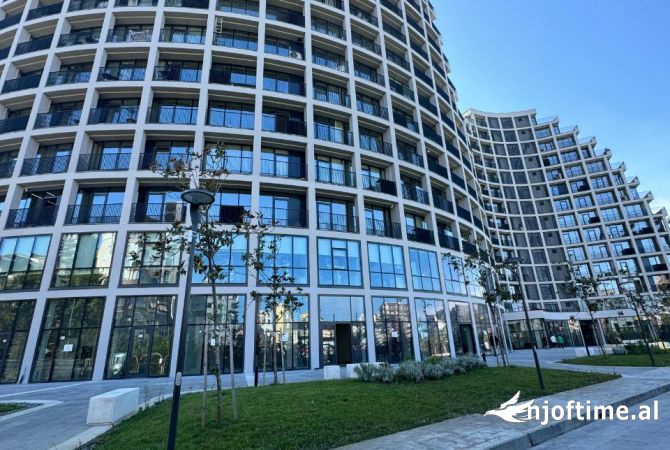 Business Property for Rent 1+1 in Tirana - 8,000 Euro