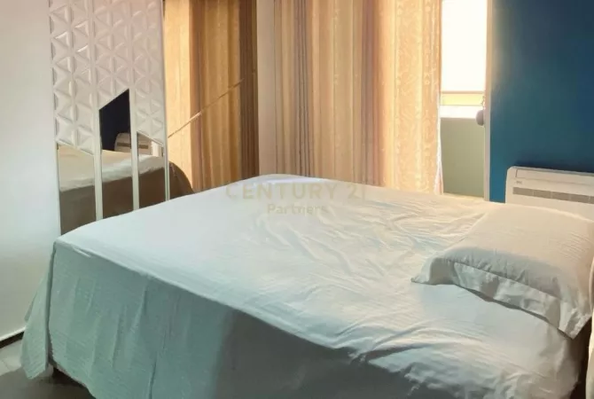 Shtepi ne shitje Apartament ne Tirane, 2+1, Mobilimi E mobiluar, Pagesa 160,000  Euro.