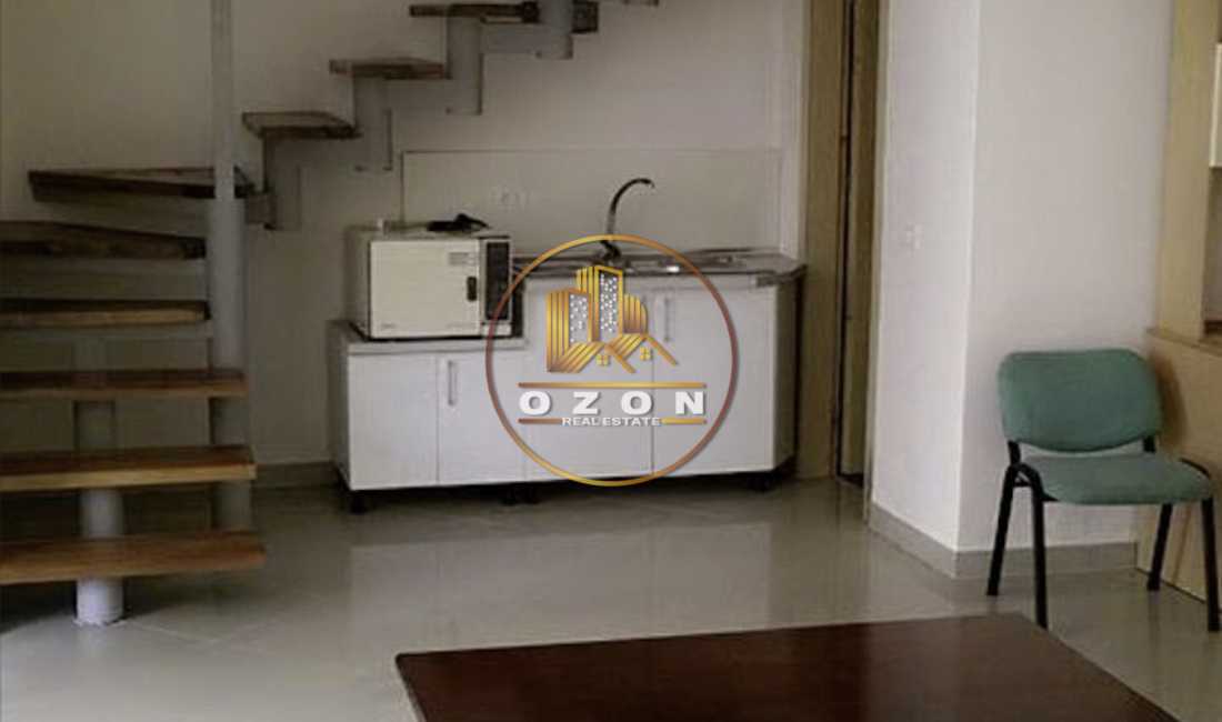 Shitet ambient biznesi dublex, me hipoteke.Adresa : Kashar 