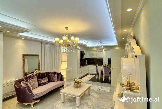 Shtepi ne shitje Apartament ne Tirane, 2+1, Mobilimi E mobiluar, Pagesa 265,000  Euro.