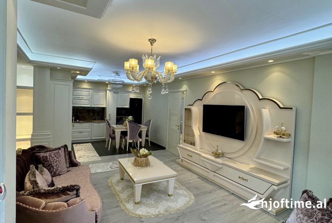 Shitet apartament 2+1+Ambjent gatimi 265'000€