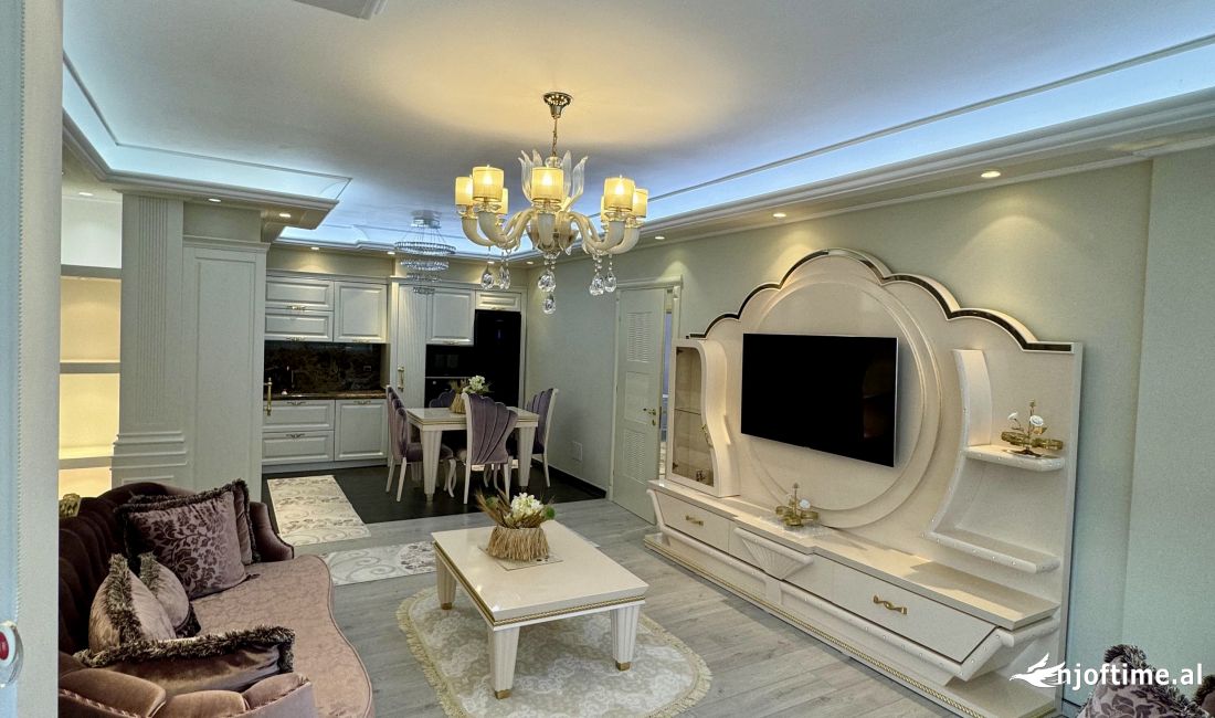 Shtepi ne shitje Apartament ne Tirane, 2+1, Mobilimi E mobiluar, Pagesa 265,000  Euro.