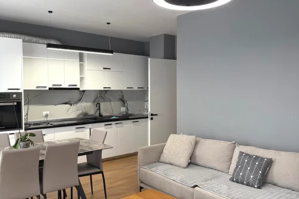 House for Rent 2+1 in Tirana - 751 Euro