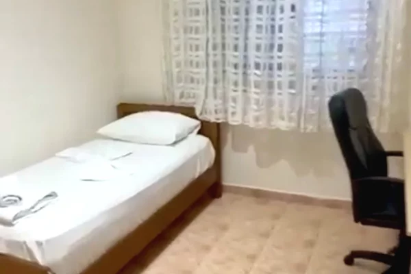 Shtepi me qera Apartament ne Tirane, 3+1, Mobilimi E mobiluar, Pagesa 802  Euro.