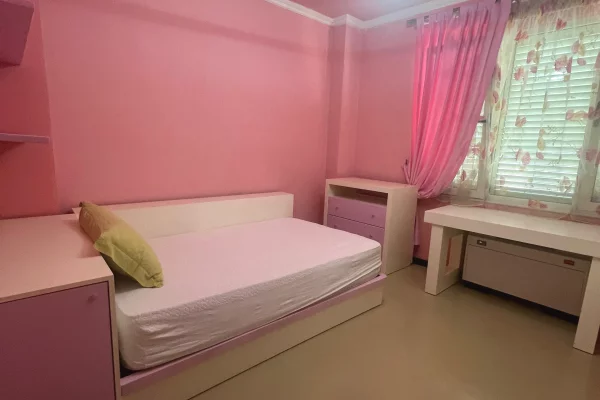 Shtepi me qera Apartament ne Tirane, 2+1, Mobilimi E mobiluar, Pagesa 602  Euro.