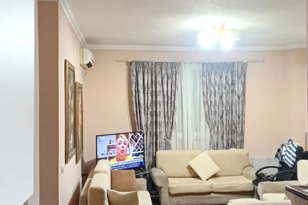 Shtepi ne shitje 2+1 ne Tirane - 220,000 Euro