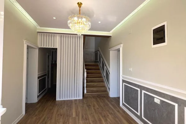 Shtepi ne shitje Vila Luksoze ne Tirane, 7+1, Mobilimi E mobiluar, Pagesa Me Marreveshje.