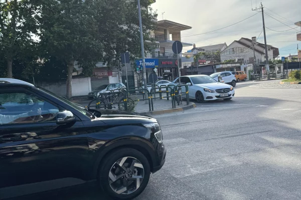 Shtepi me qera 3+1 ne Tirane - 1,500 Euro