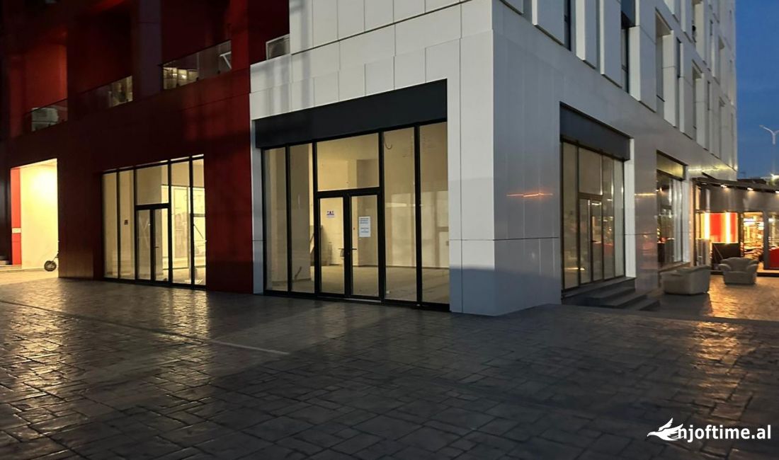 Ambiient biznesi me qera prane QSUT