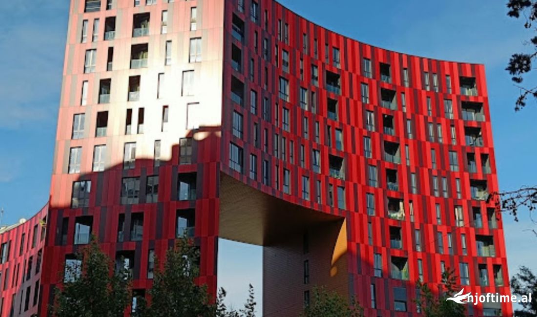 Jepet zyre me qera tek Park Gate