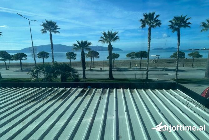 Ambiente Commerciale in Vendita 1+1 a Valona - 281,170 Euro