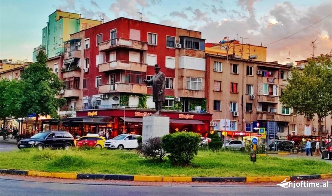 JEPET AMBIENT KOMERCIAL ME QIRA TE SHESHI WILLSON !!!!!!!!!