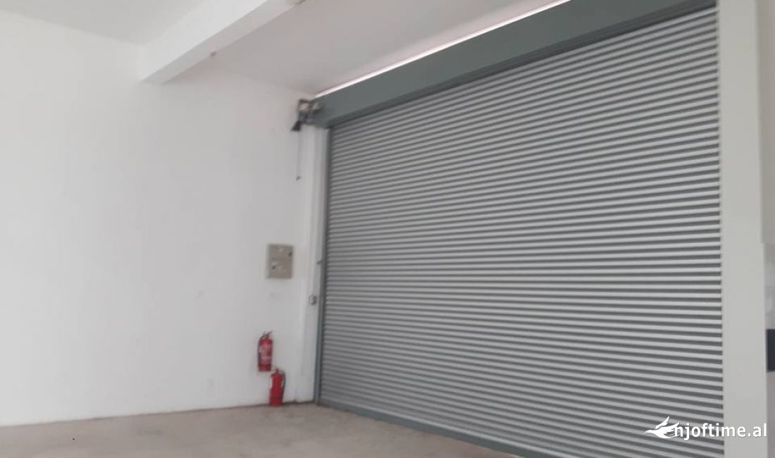 🚗 SHITET POST PARKIMI ME QEPENE TE KOMUNA E PARISIT! 🔑 SUPER MUNDESI!!!!!! ✔️