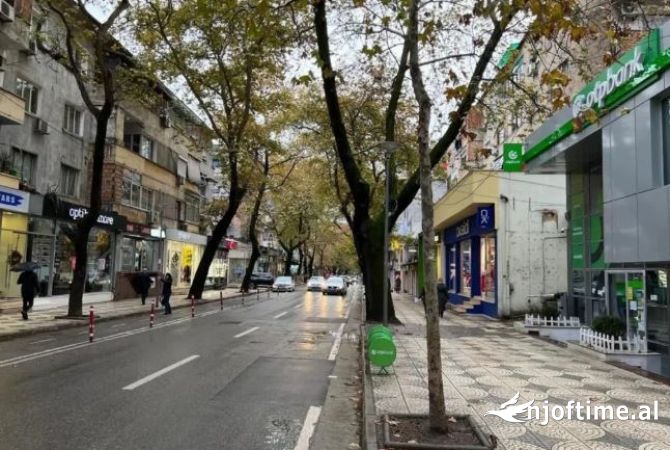 Shitet Dyqan prane rruges Myslym Shyri!!!!!!!!!!!!!!!!!!!!!!!!!!!!!!!!!!!!!!!!!!!!!!!!!!!!!!!!!1