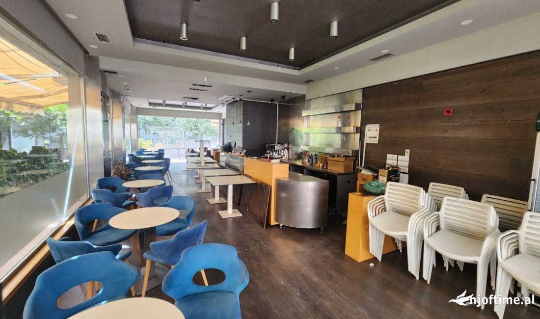 Jepet me qira Lokal Komercial "Panorama", afer Hotel Prestige – 276 m2