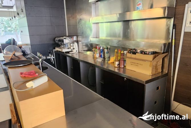 Jepet me qira Lokal Komercial "Panorama", afer Hotel Prestige – 276 m2