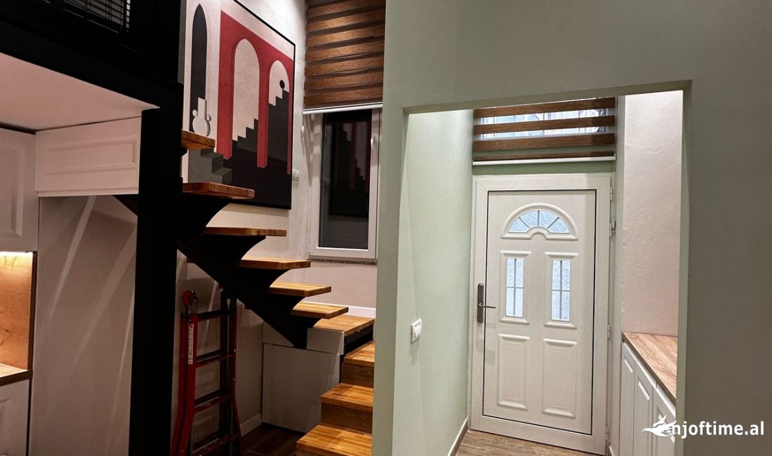 Shtepi ne shitje Apartament ne Tirane, 1+1, Mobilimi E mobiluar, Pagesa 115,000  Euro.