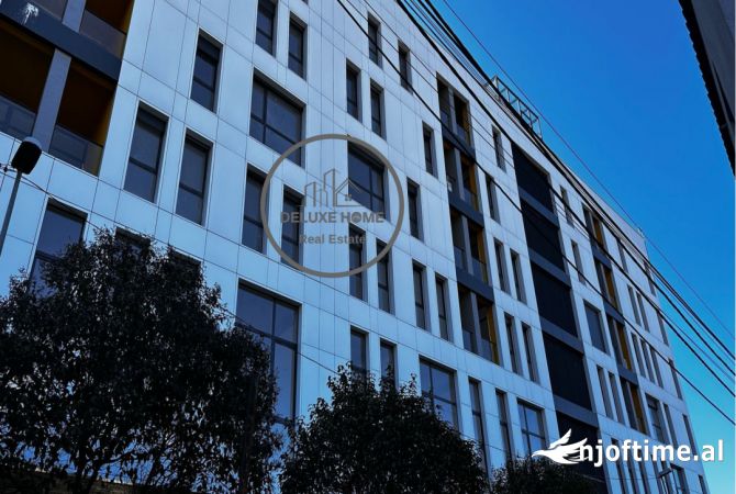 Shtepi ne shitje Apartament ne Tirane, 2+1, Mobilimi Bosh, pa mobiluar, Pagesa 170,000  Euro.