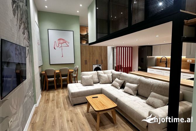 Shtepi ne shitje Duplex(shtepi me 2 kate) ne Tirane, 1+1, Mobilimi E mobiluar, Pagesa 115,000  Euro.