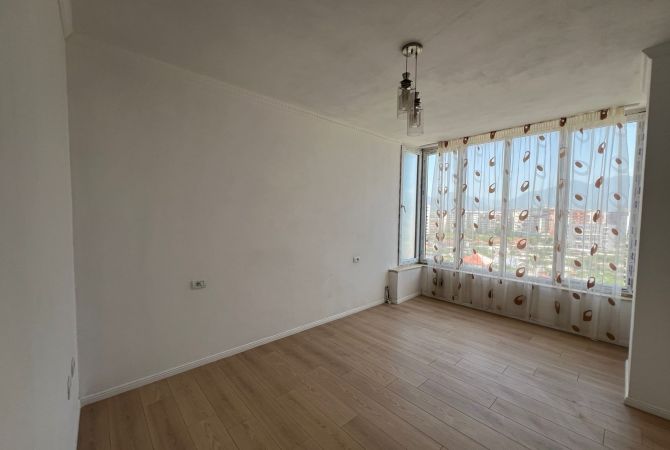 Shtepi ne shitje Apartament ne Tirane, 1+1, Mobilimi E mobiluar, Pagesa 85,000  Euro.