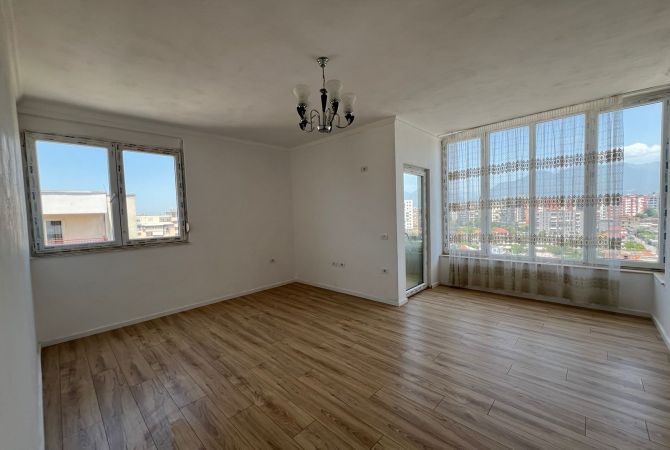 Shitet Apartament 1+1 në Yzberisht