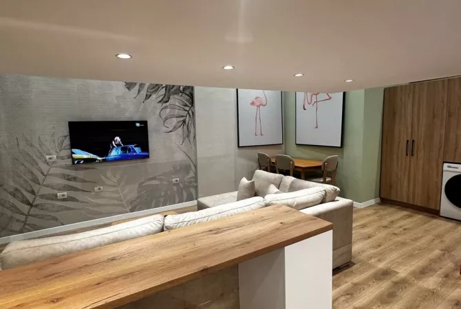 Shtepi ne shitje 1+1 ne Tirane - 10,500,000 Leke