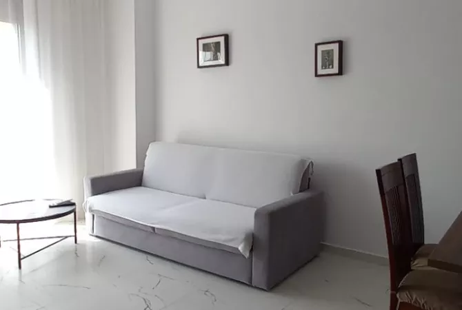 Appartamento in affitto a Tirana 2+1, Arredato