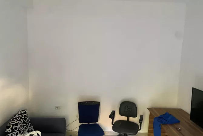 Business Property for Rent 1+1 in Tirana - 350 Euro