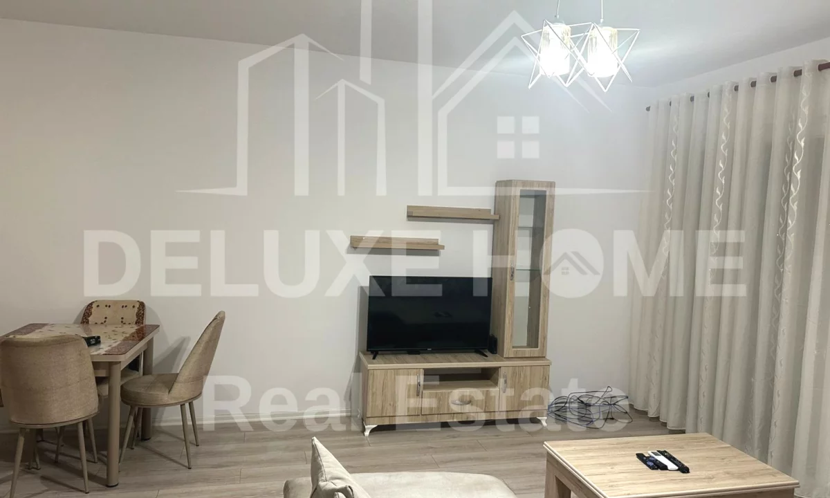 Shtepi me qera Apartament ne Tirane, 1+1, Mobilimi E mobiluar, Pagesa 600  Euro.