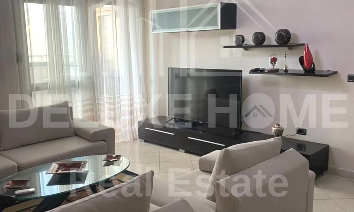 Shtepi me qera Apartament ne Tirane, 2+1, Mobilimi E mobiluar, Pagesa 1,000  Euro.