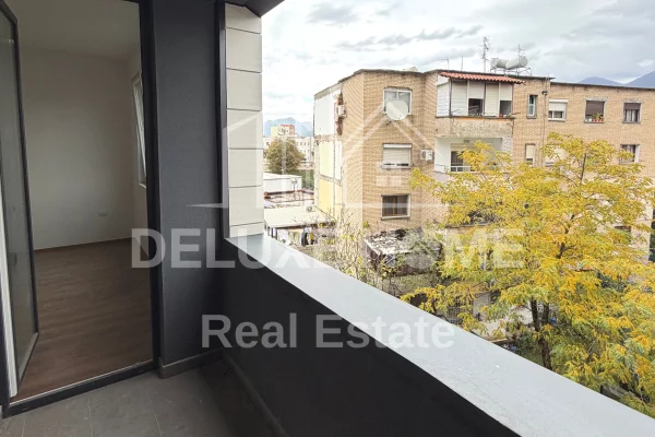 Shitet Apartament 1+1 me ballkon 174,000 euro