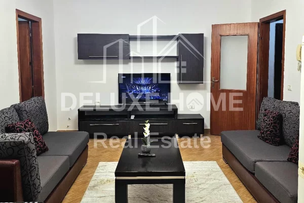 Shtepi me qera Apartament ne Tirane, 2+1, Mobilimi E mobiluar, Pagesa 45,000  Leke.