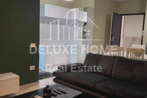 Shtepi me qera Apartament ne Tirane, 2+1, Mobilimi E mobiluar, Pagesa 900  Euro.