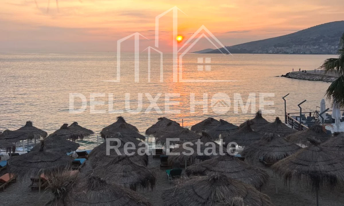 JEPET ME QIRA – Beach Bar ne Sarande