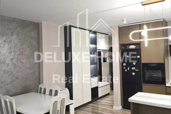 Shtepi me qera Apartament ne Tirane, 2+1, Mobilimi Pjeserisht e mobiluar, Pagesa 600  Euro.