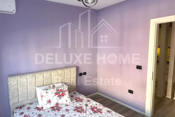 Shtepi me qera Apartament ne Tirane, 2+1, Mobilimi E mobiluar, Pagesa 500  Euro.