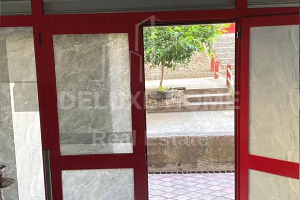 Ambient biznesi me qera 1+1 ne Tirane - 200 Euro