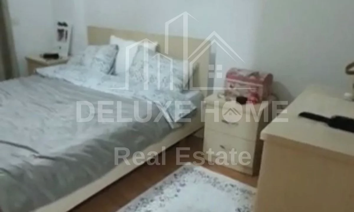 Appartamento in affitto a Tirana 1+1, Arredato