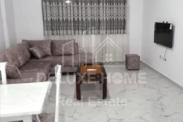 Shtepi me qera Apartament ne Tirane, 1+1, Mobilimi E mobiluar, Pagesa 450  Euro.