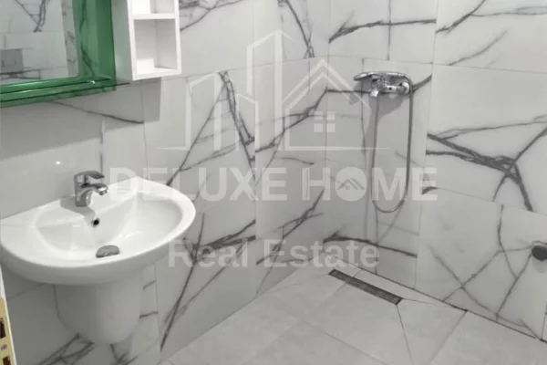 Shtepi me qera Apartament ne Tirane, 1+1, Mobilimi E mobiluar, Pagesa 450  Euro.