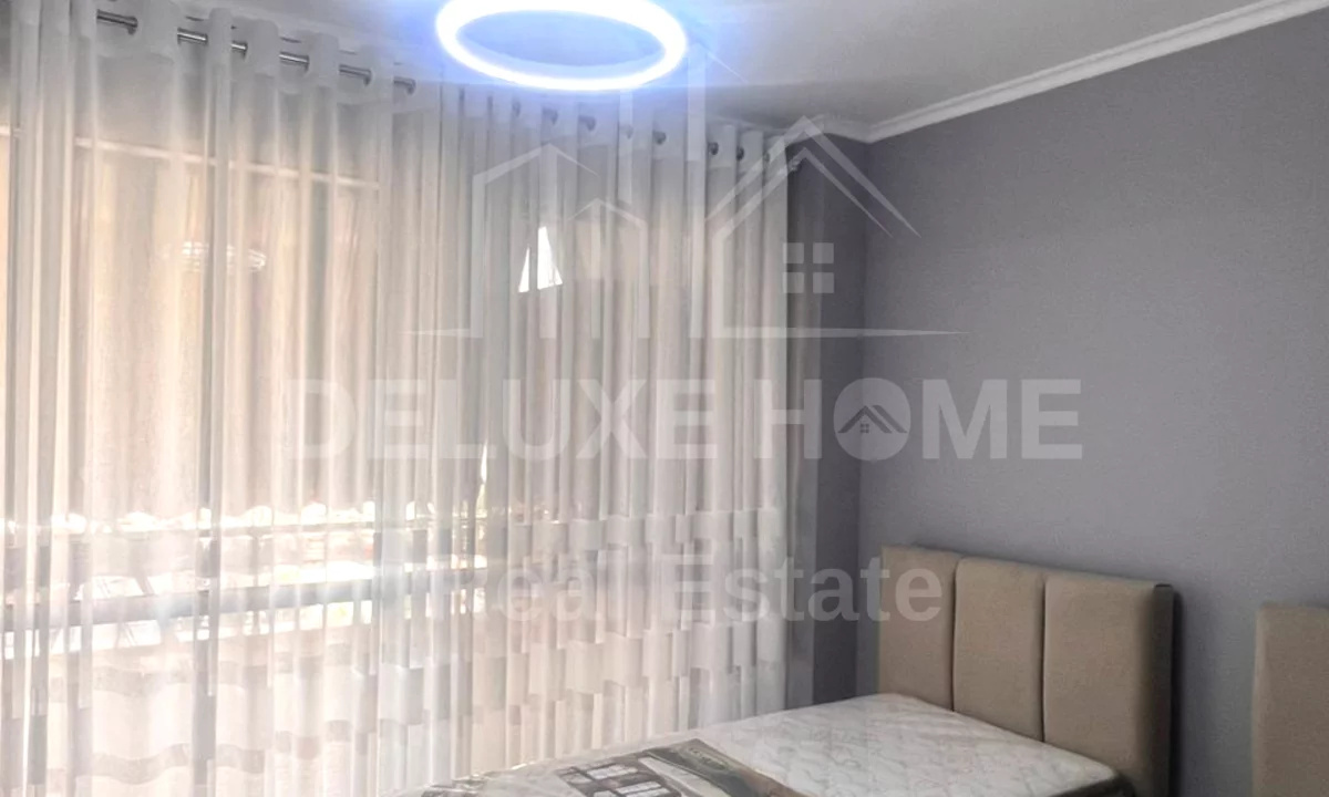 Shtepi me qera Apartament ne Tirane, 2+1, Mobilimi E mobiluar, Pagesa 800  Euro.