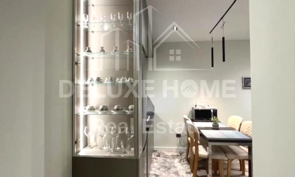 Shtepi me qera Apartament ne Tirane, 1+1, Mobilimi E mobiluar, Pagesa 870  Euro.