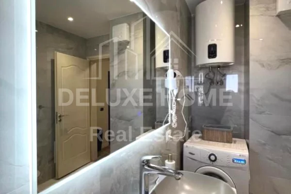 Shtepi me qera Apartament ne Tirane, 1+1, Mobilimi E mobiluar, Pagesa 870  Euro.