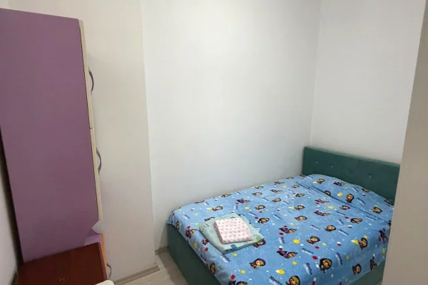 Shtepi me qera Apartament ne Tirane, 3+1, Mobilimi E mobiluar, Pagesa 65,000  Leke.