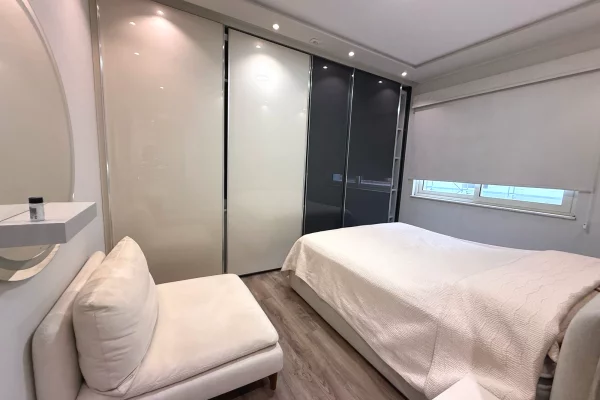 Shtepi me qera Apartament ne Tirane, 2+1, Mobilimi E mobiluar, Pagesa 750  Euro.